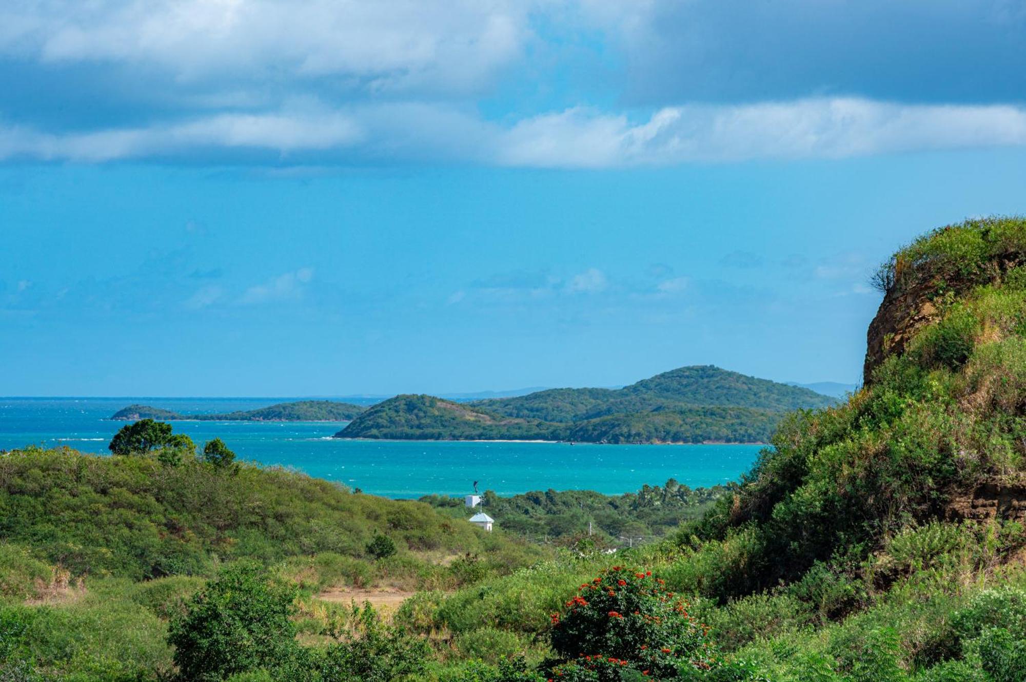 Ocean & Mountains View, Marina, Ferry, Vista Mar, Costa Esmeralda Ceiba المظهر الخارجي الصورة