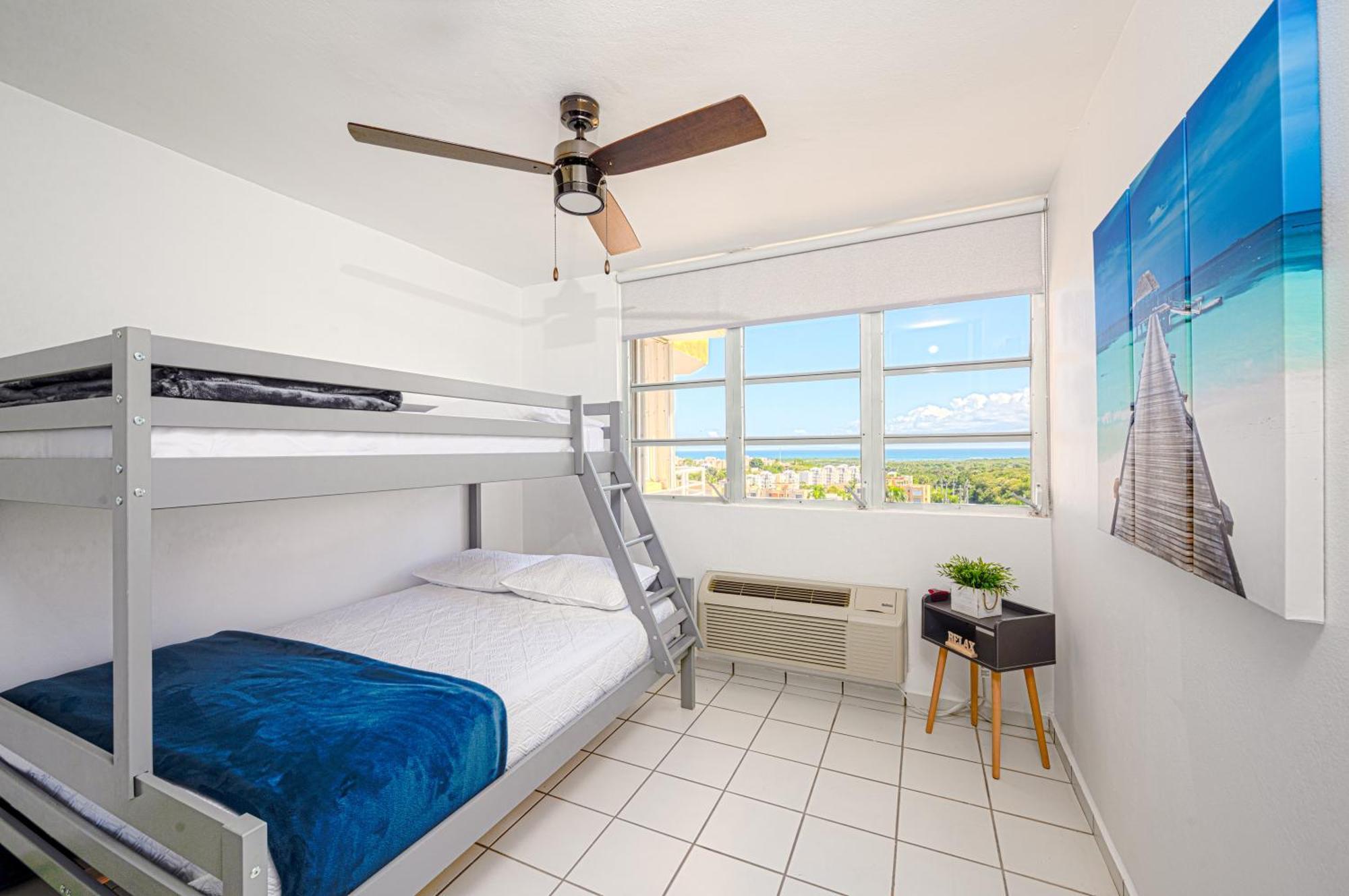 Ocean & Mountains View, Marina, Ferry, Vista Mar, Costa Esmeralda Ceiba المظهر الخارجي الصورة